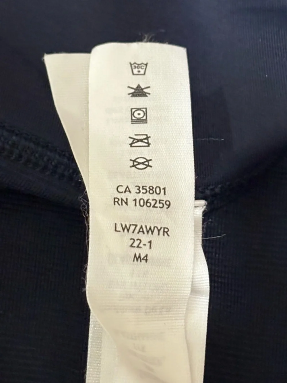 Lululemon Hotty Hot Shorts Size 6 Blue Athletic Running Lightweight